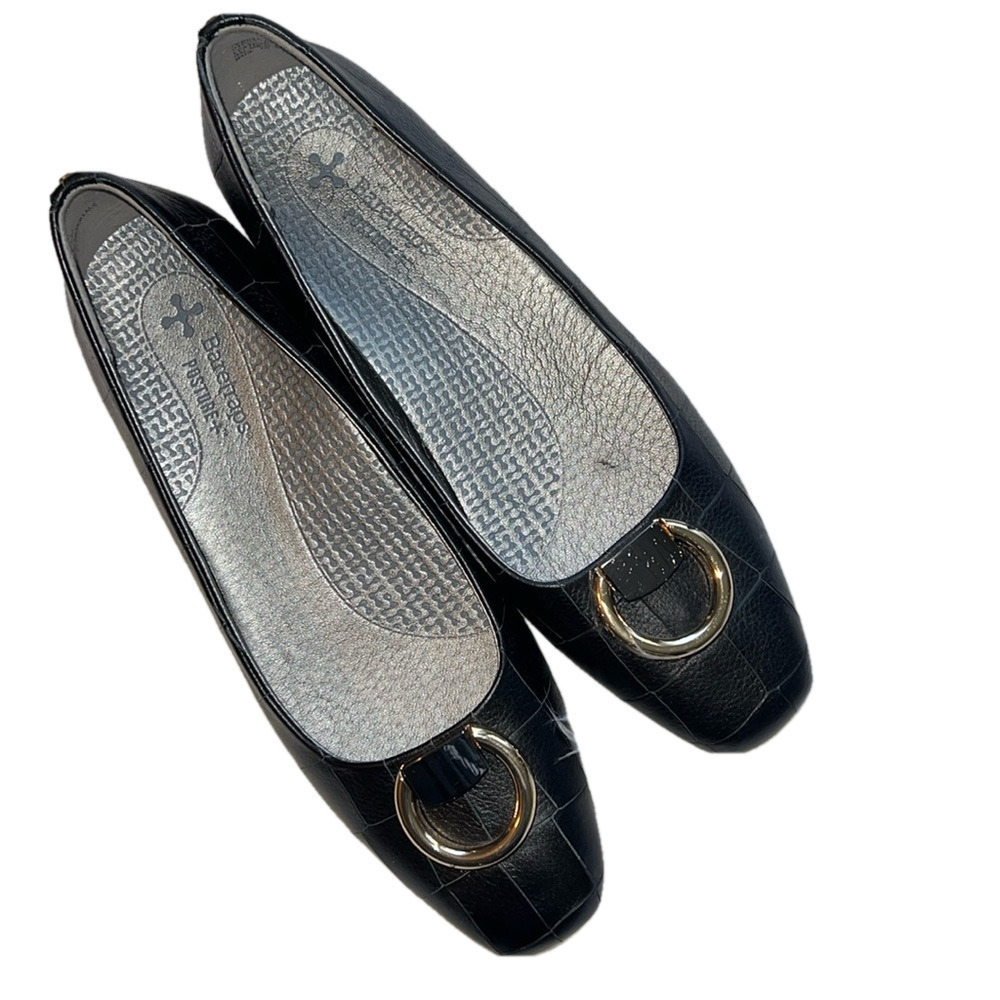 NWOB Baretraps Posture+ Leather Upper Perrie Flats 7M
